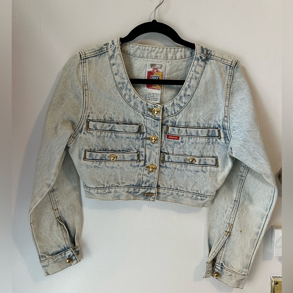 Vintage Jordache light blue denim cropped jacket with gold ball buttons
